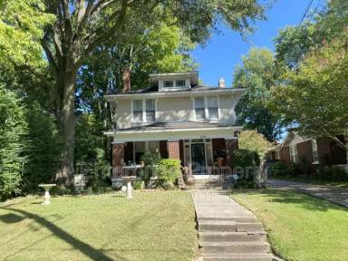 Main picture of 276 Garland St