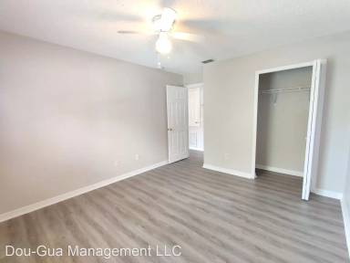 Main picture of 8215 Stockton Way