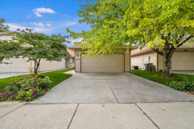 Main picture of 6833 W Russett St