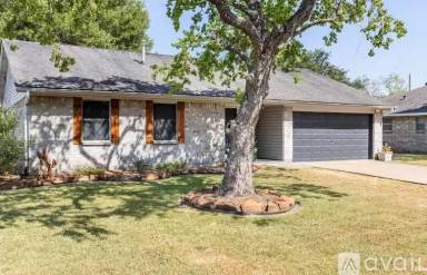 Main picture of 2202 Cammy Ln