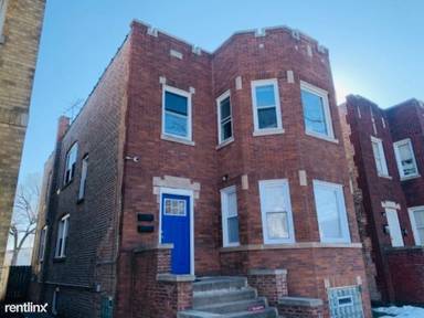 Main picture of 3043 E 79th Pl