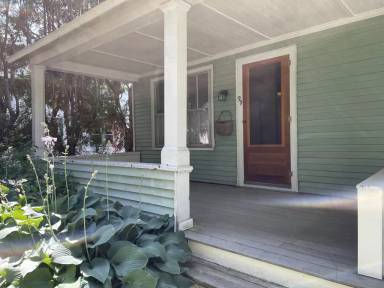 Main picture of 97 Hayward St