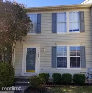 Main picture of 133 Foxchase Dr