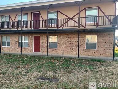 Main picture of 1150 Hollywood Dr