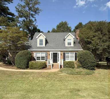 Main picture of 1050 Aiken Rd