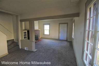 Main picture of 402 N 64th St