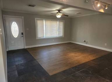 Main picture of 169 Daniels Ave