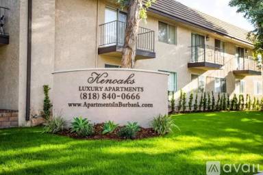 Main picture of 421 N Kenneth Rd