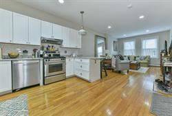 Main picture of 106 Union Park St