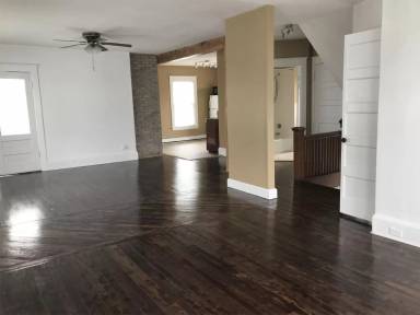 Main picture of 2031 S Geddes St