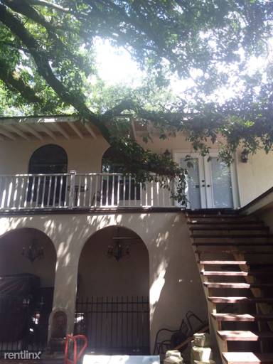 Main picture of 409 Reynolds St