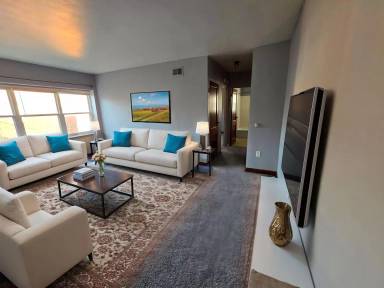 Main picture of 808 State St