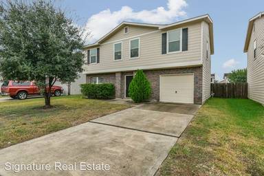 Main picture of 19621 Rustic Lake Ln
