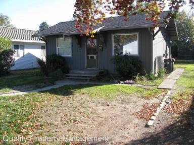 Main picture of 846 E 9th St