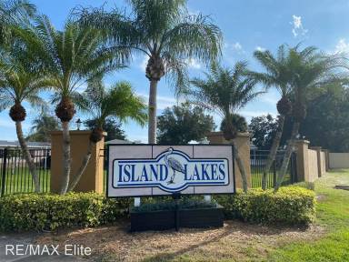 Main picture of 4659 Goldfinch Ln