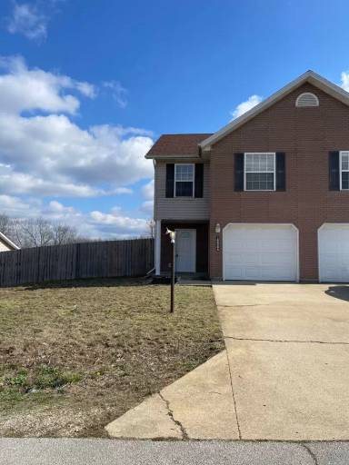 Main picture of 16830 Huntington