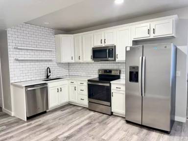 Main picture of 2995 E Lookout Dr