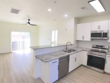 Main picture of 2211 Rio Grande Blvd NW
