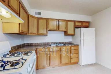 Main picture of 227 Tennessee St NE
