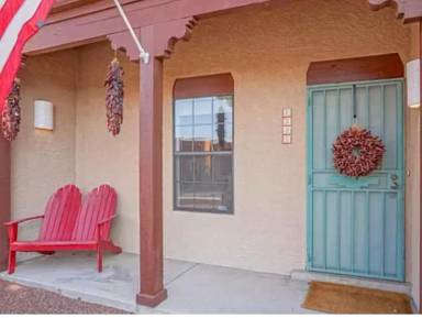 Main picture of 7525 Lynwood Dr NW