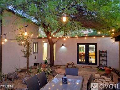 Main picture of 1526 W Windrose Dr