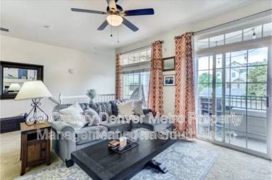 Main picture of 1540 S Florence Way