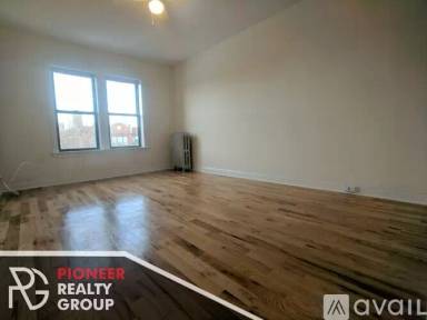 Main picture of 4851 N Damen Ave