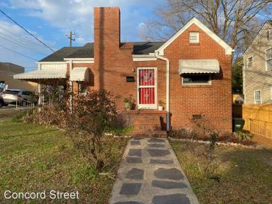 Main picture of 617 Massey Ave