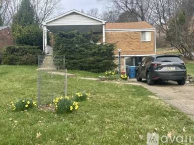 Main picture of 716 Southern Ave