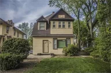 Main picture of 4620 College Ave