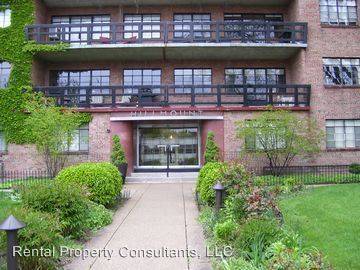 Main picture of Hillmount Condominiums