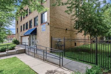 Main picture of 1111 S 7th St