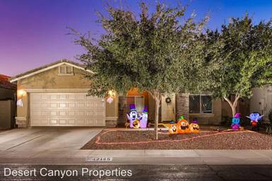 Main picture of 42145 W Rojo St