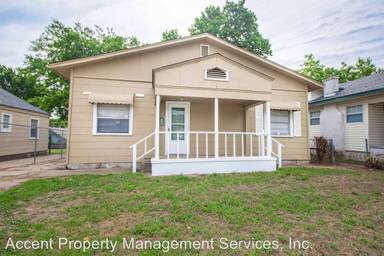 Main picture of 1331 N Cheyenne Ave