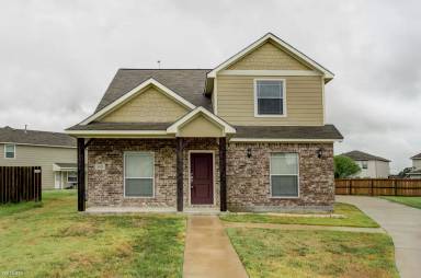 Main picture of 2614 Mandi Ct