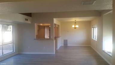 Main picture of 3765 Locust Ave