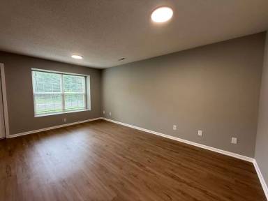 Main picture of 608 N Jackson St