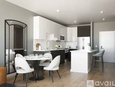 Main picture of 231 Midtown Pl