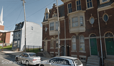 Main picture of 672 E Market St