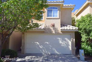 Main picture of 5001 Sereno Dr NE