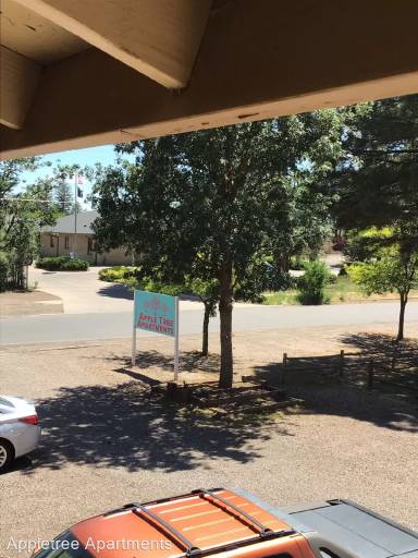 Main picture of 1752 W Jackson Ln