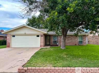 Main picture of 8638 Harvard Ave