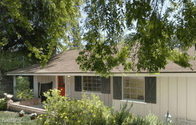 Main picture of 8634 Sunnyslope Dr