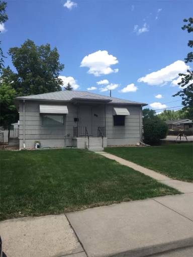 Main picture of 600 2nd St