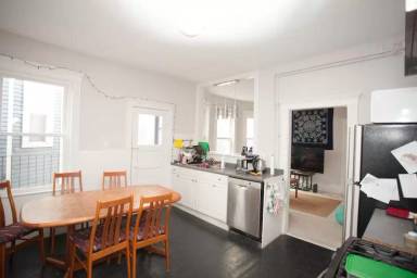 Main picture of 368 Broadway