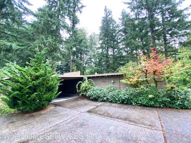 Main picture of 4758 118th Ave SE
