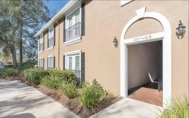 Main picture of 13727 Richmond Park Dr N