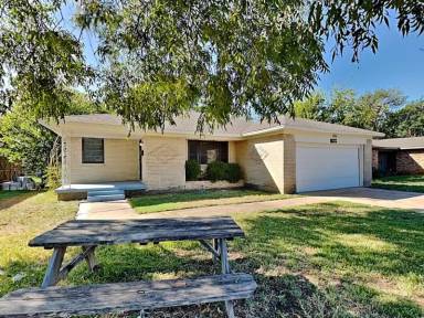 Main picture of 8636 Greenmound Ave