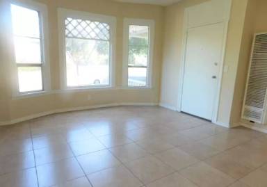 Main picture of 869 Lincoln Ave