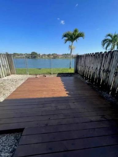 Main picture of 17773 SW 140th Ct